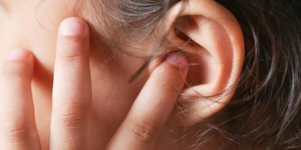 أفضل طرق طبيعية لآلام الأذن